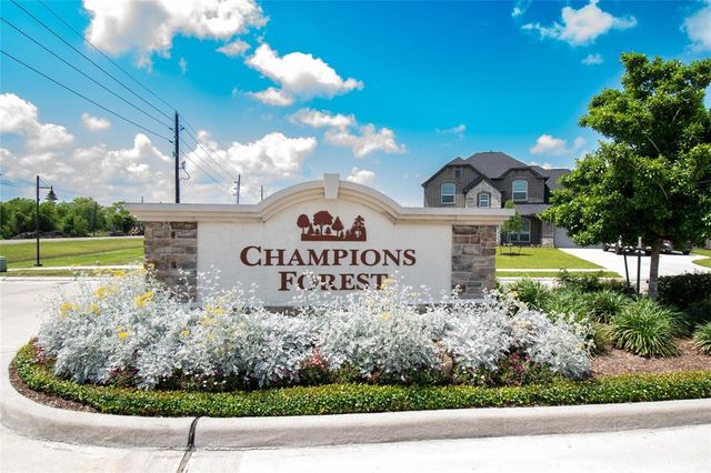 11823 Champions Forest Drive, Dayton, TX 77535
