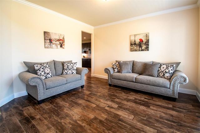 11823 Champions Forest Drive, Dayton, TX 77535