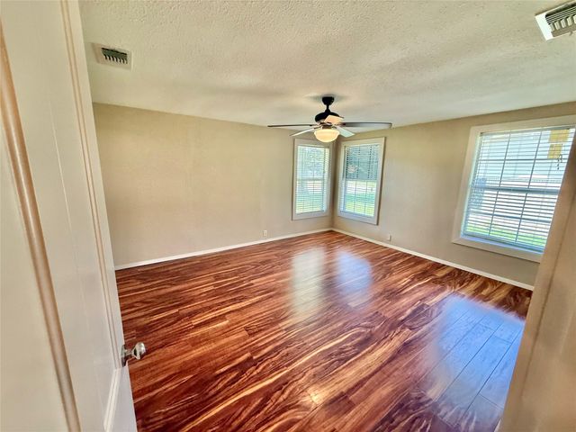 417 Putman Street, Sulphur Springs, TX 75482