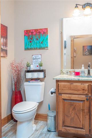 22083 W Mountain Road, Gravette, AR 72736