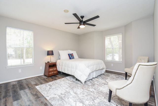 8051 Bay Branch Drive 112, The Woodlands, TX 77382