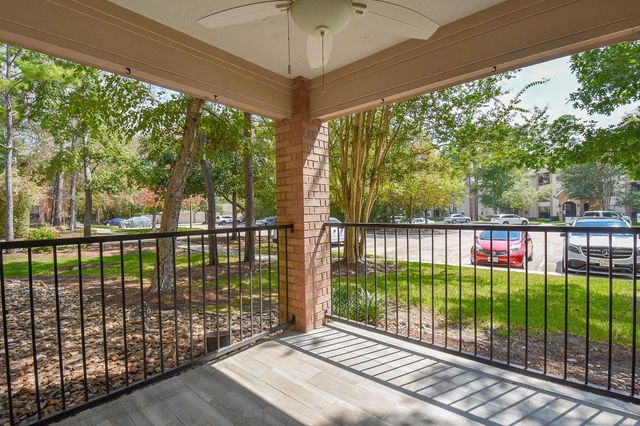 8051 Bay Branch Drive 112, The Woodlands, TX 77382