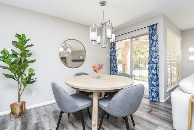 8051 Bay Branch Drive 112, The Woodlands, TX 77382