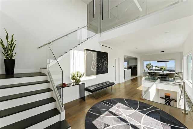 180 Aspen Oak Lane, Glendale, CA 91207