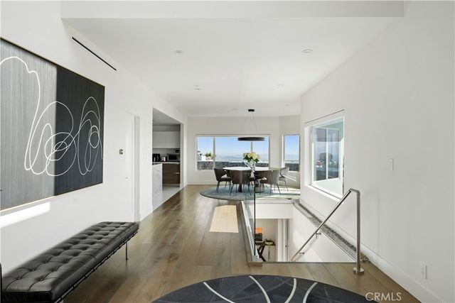 180 Aspen Oak Lane, Glendale, CA 91207