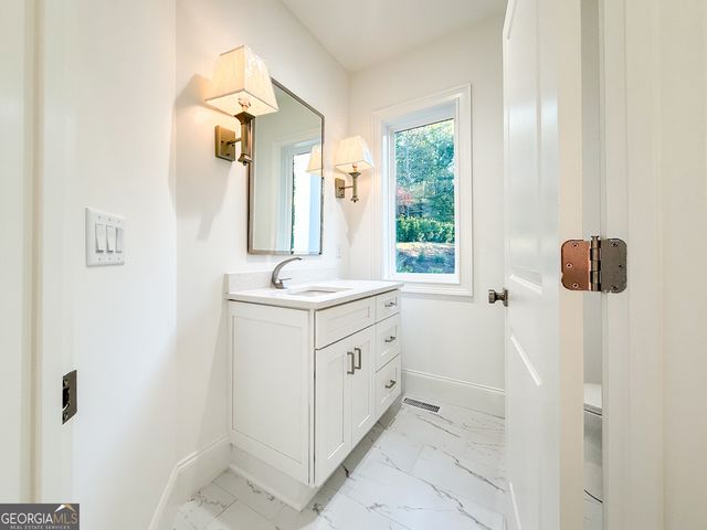 2125 Goat Neck Road, Cleveland, GA 30528