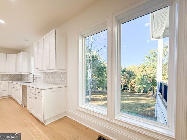 2125 Goat Neck Road, Cleveland, GA 30528