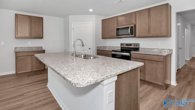 335 Ruby Elm Avenue NE, Huntsville, AL 35810