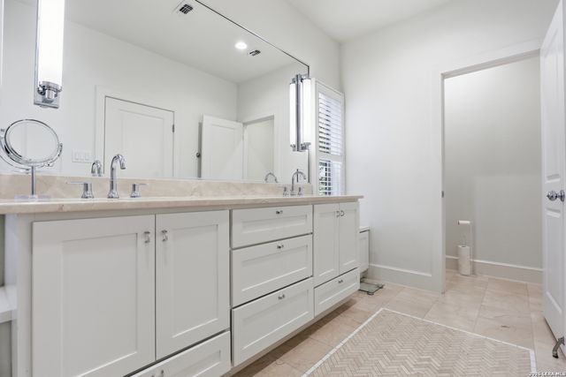 208 Grandview UNIT 5, San Antonio, TX 78209