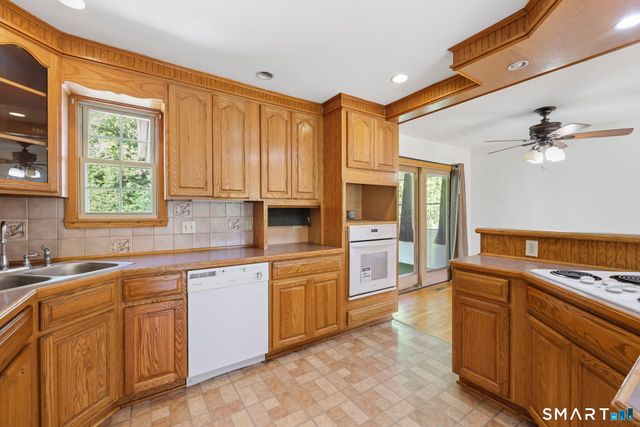 288 Knob Hill Road, Meriden, CT 06451