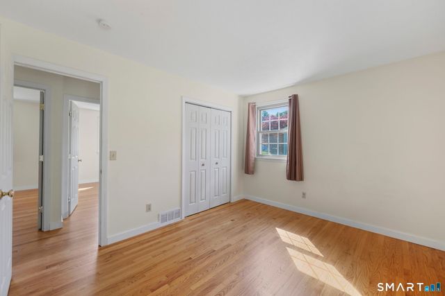288 Knob Hill Road, Meriden, CT 06451