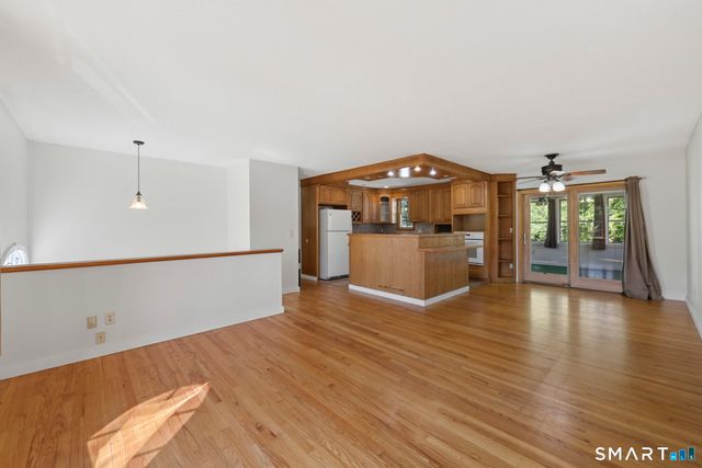 288 Knob Hill Road, Meriden, CT 06451