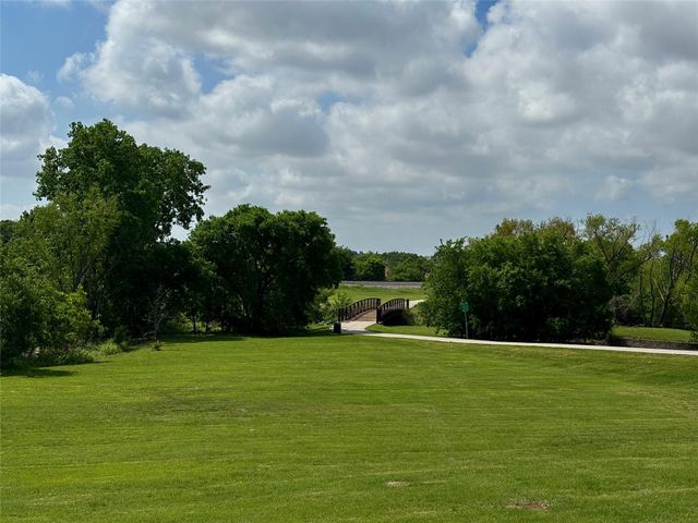 2306 Carol Good Lane, Carrollton, TX 75006