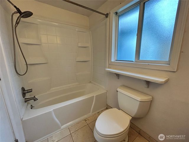 2714 Q St, Vancouver, WA 98663