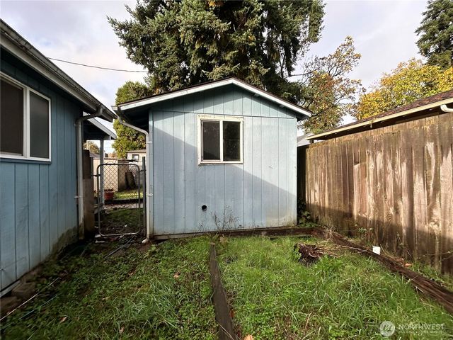 2714 Q St, Vancouver, WA 98663