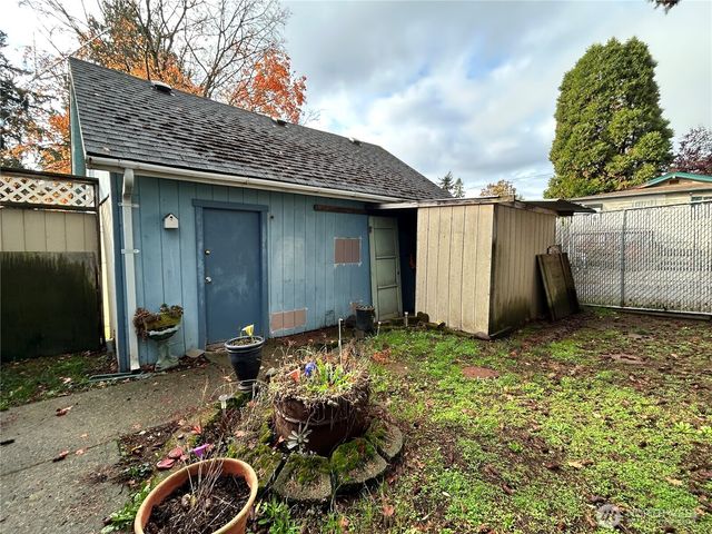2714 Q St, Vancouver, WA 98663