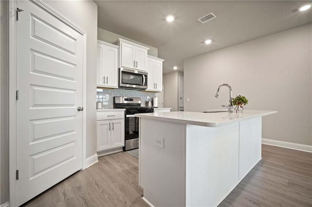 3268 Long Leaf Way, Mobile, AL 36695