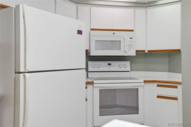 21 Sweetgum Court S, Homosassa, FL 34446