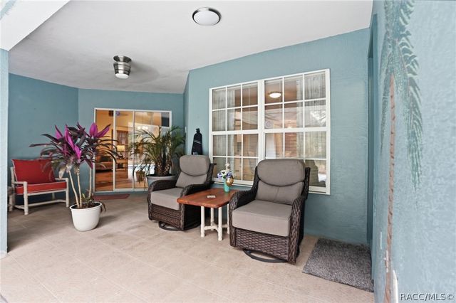 21 Sweetgum Court S, Homosassa, FL 34446