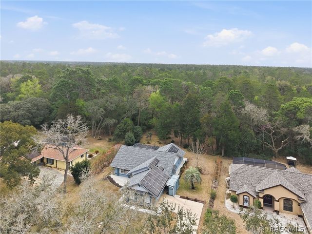 21 Sweetgum Court S, Homosassa, FL 34446