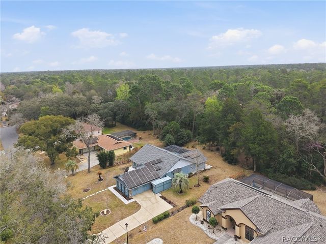 21 Sweetgum Court S, Homosassa, FL 34446