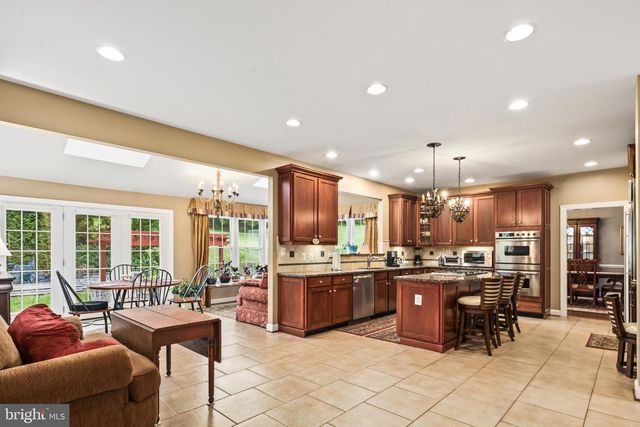 40890 BEECHNUT RD, Leesburg, VA 20175