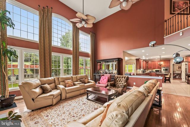 40890 BEECHNUT RD, Leesburg, VA 20175