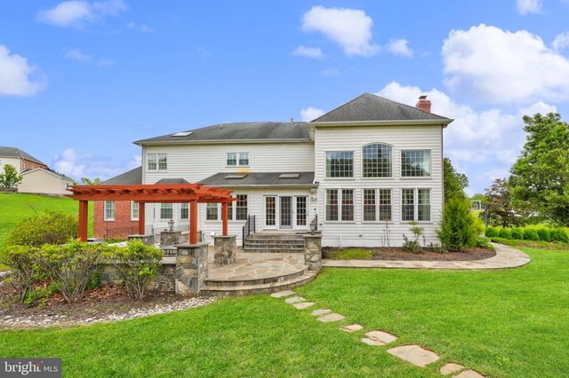 40890 BEECHNUT RD, Leesburg, VA 20175