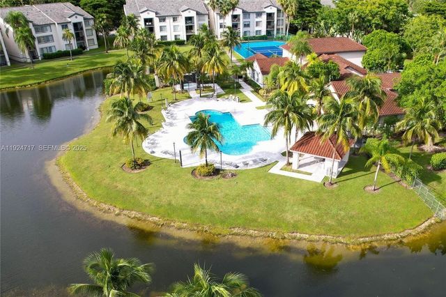 4350 NW 107th Ave 202-2, Doral, FL 33178