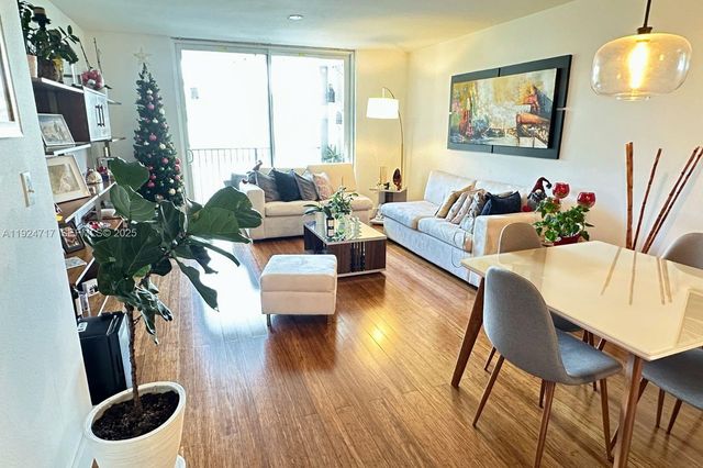 4350 NW 107th Ave 202-2, Doral, FL 33178