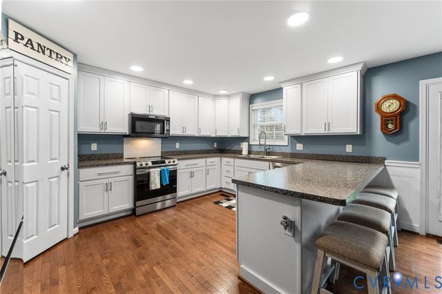 200 Fort St, West Point, VA 23181