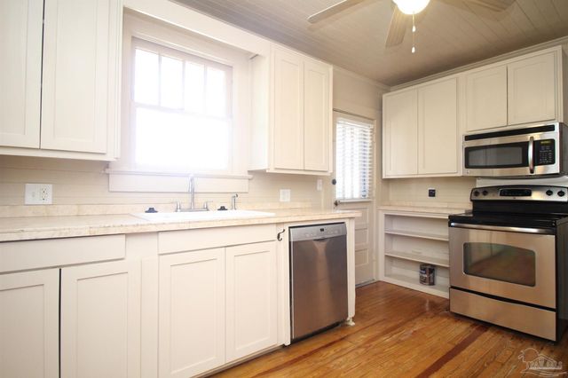 3102 E De Soto St, Pensacola, FL 32503