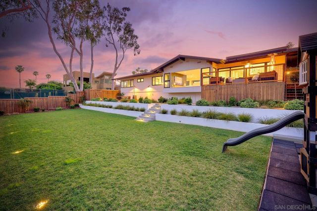 2980 Nichols St, San Diego, CA 92106