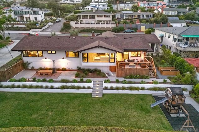 2980 Nichols St, San Diego, CA 92106