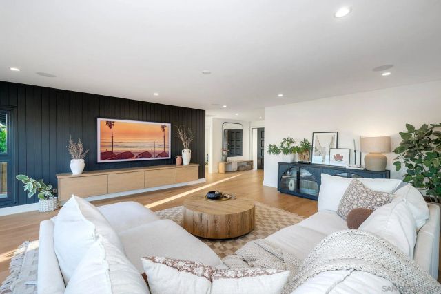 2980 Nichols St, San Diego, CA 92106