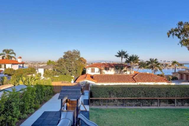 2980 Nichols St, San Diego, CA 92106