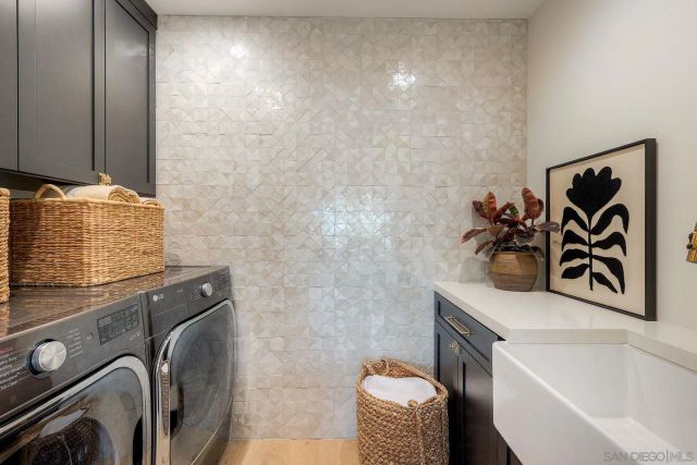 2980 Nichols St, San Diego, CA 92106