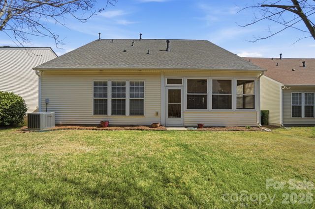 6319 Highland Commons Road, Charlotte, NC 28269