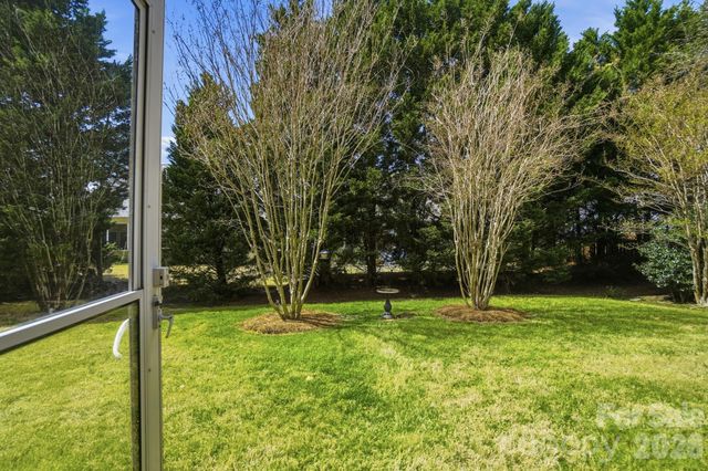 6319 Highland Commons Road, Charlotte, NC 28269