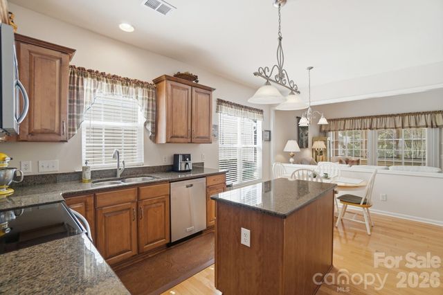 6319 Highland Commons Road, Charlotte, NC 28269