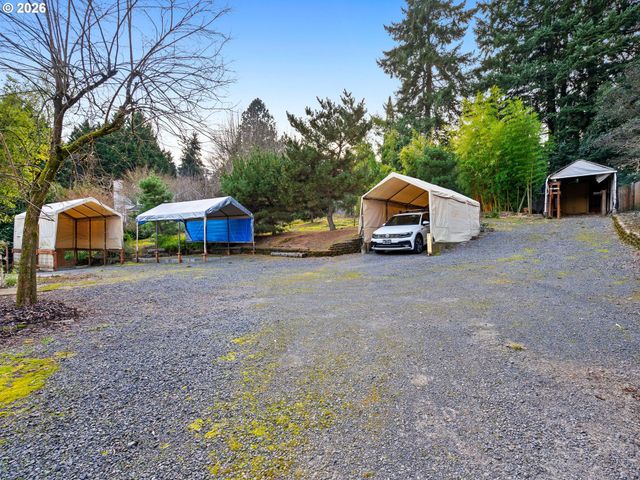 13635 Sw HALL Blvd, Portland, OR 97223