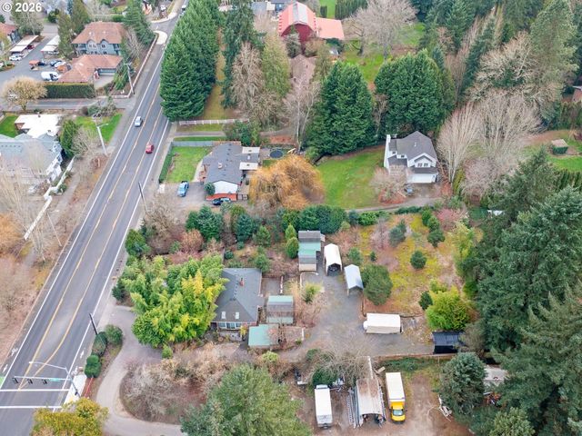 13635 Sw HALL Blvd, Portland, OR 97223