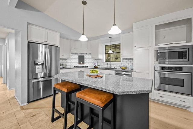 6713 Colina LN, Austin, TX 78759