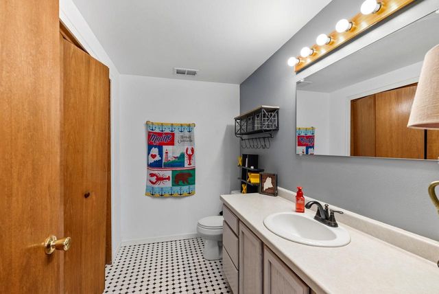 210 Dream Catcher DRIVE, Kewaskum, WI 53040