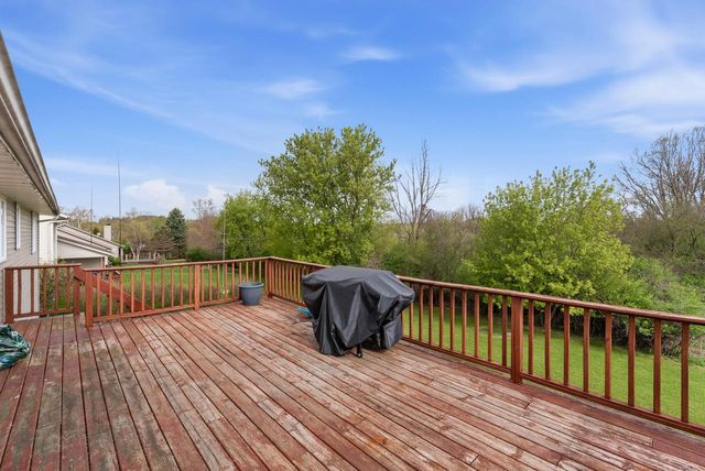 210 Dream Catcher DRIVE, Kewaskum, WI 53040