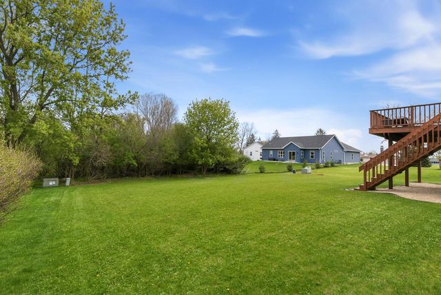 210 Dream Catcher DRIVE, Kewaskum, WI 53040