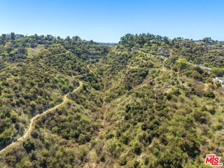 13511 Mulholland Drive, Beverly Hills, CA 90210