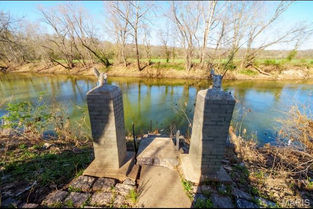 7030 Stovesand Road, Cedar Hill, MO 63016