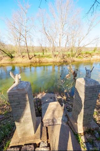7030 Stovesand Road, Cedar Hill, MO 63016