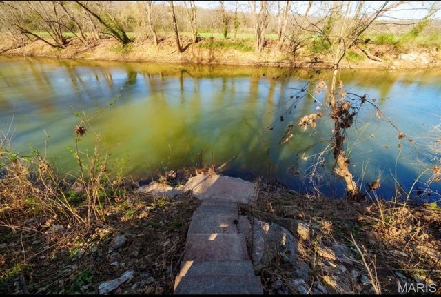 7030 Stovesand Road, Cedar Hill, MO 63016